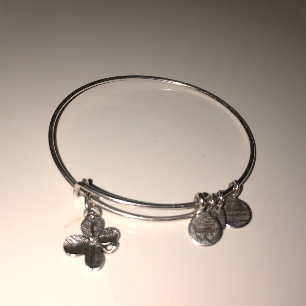 Alex and Ani clover bangle bracelet